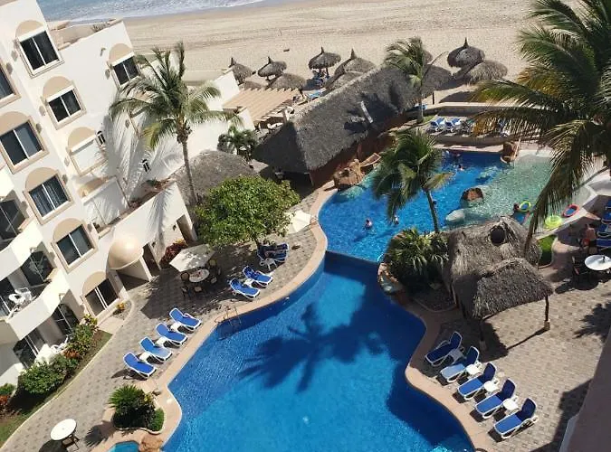 Costa Bonita Beach & Resort