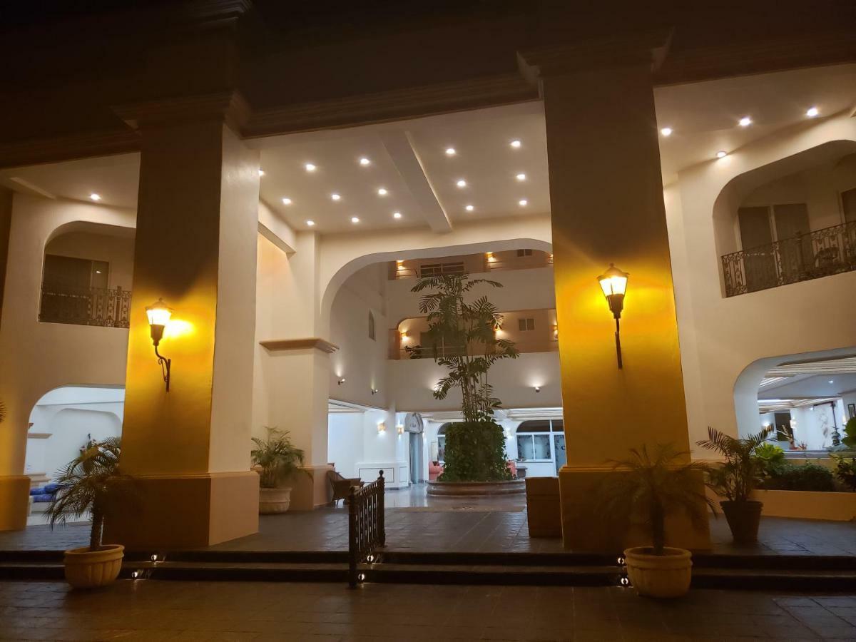 Apartment Costa Bonita & *