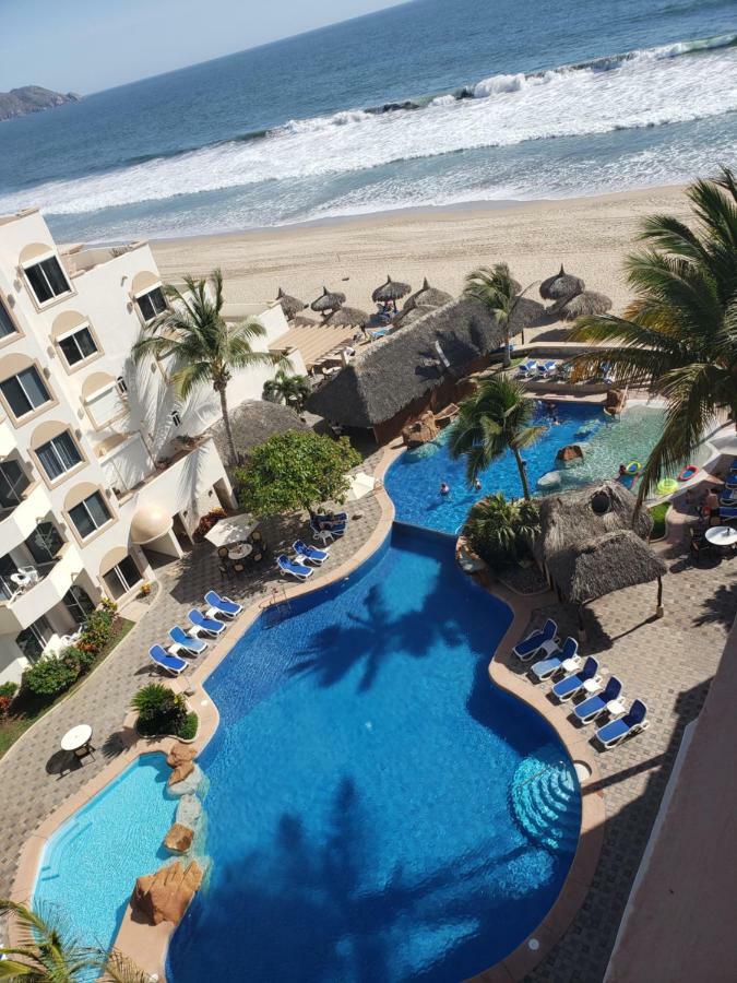 Costa Bonita & * Mazatlan